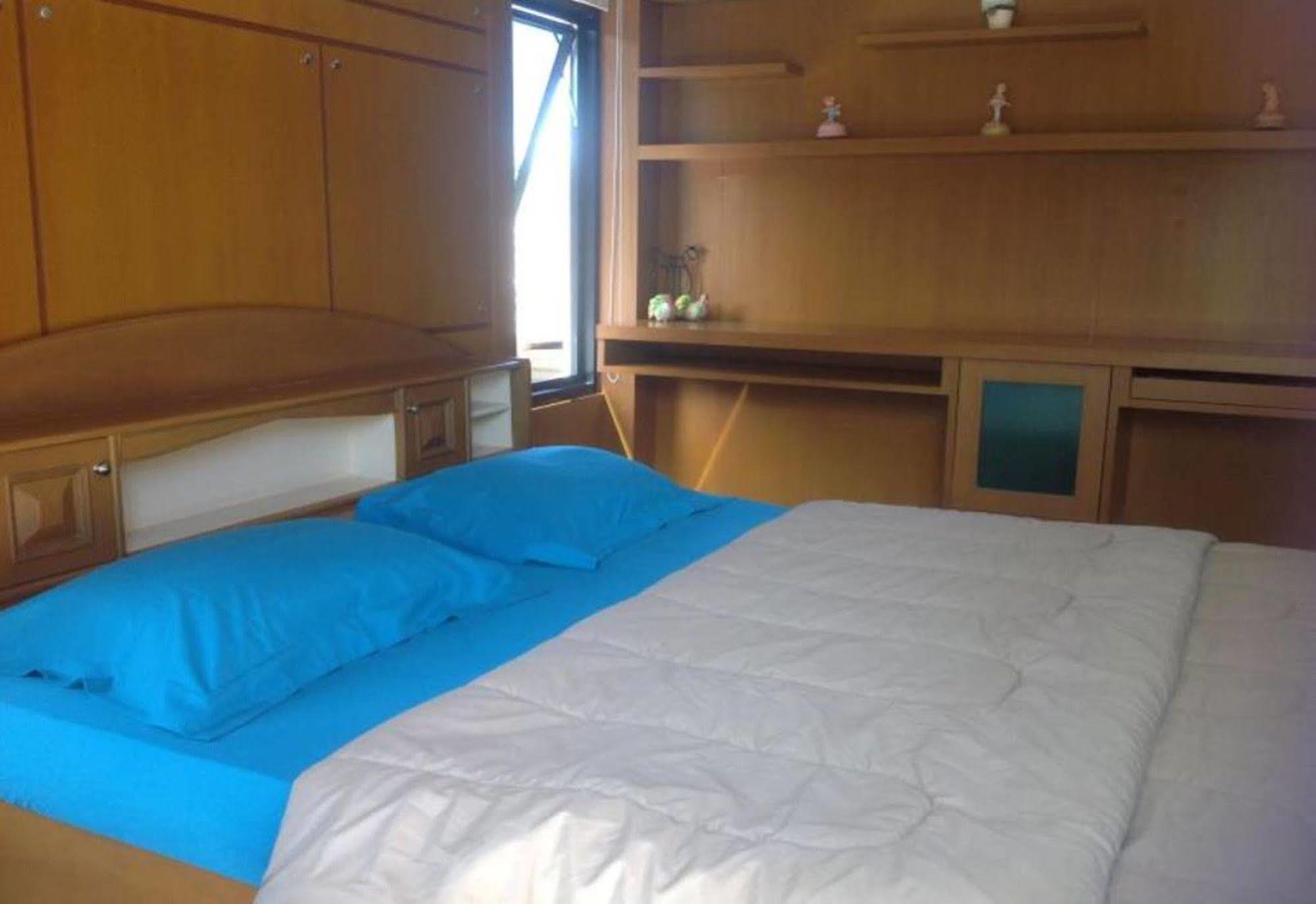 Ruankeaw Homestay Nai Harn エクステリア 写真